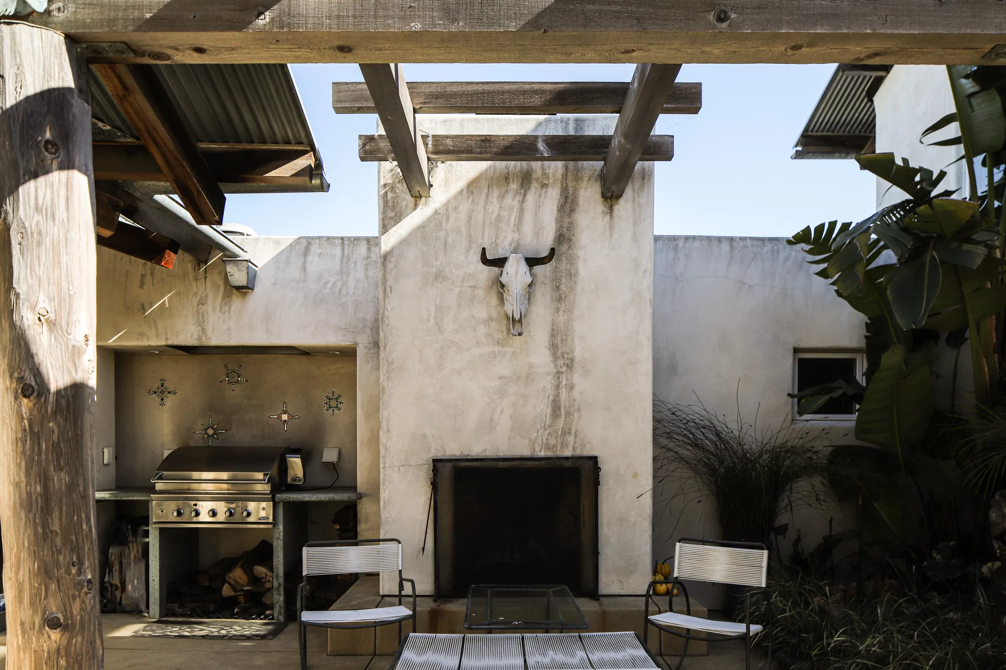 Corcoran Abode - Custom Coastal Estate in Pleasure Point